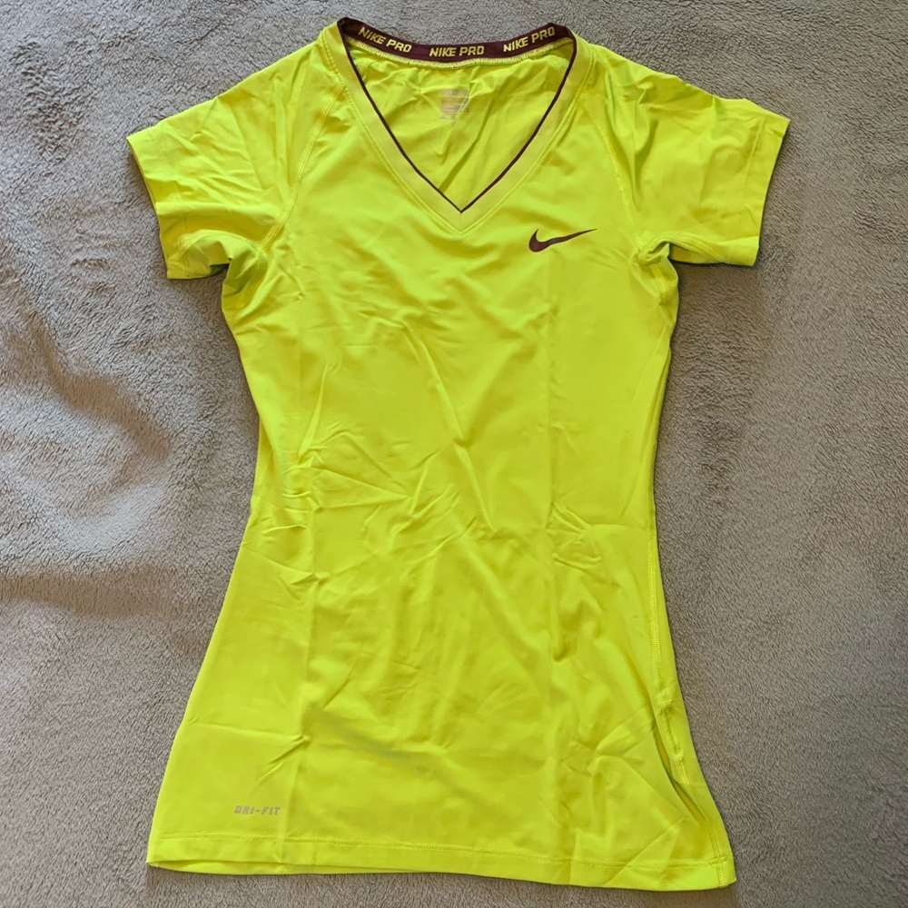 Nike Pro Women’s Short Sleeve V Neck Tee